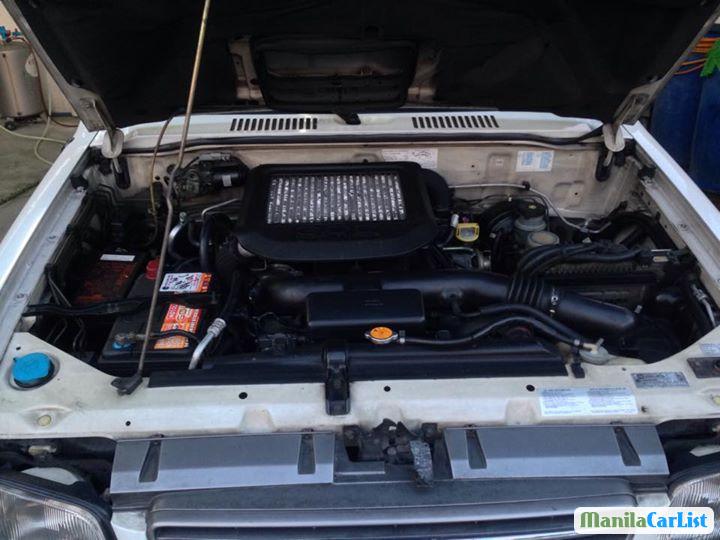 Isuzu Trooper Automatic 2000 - image 2