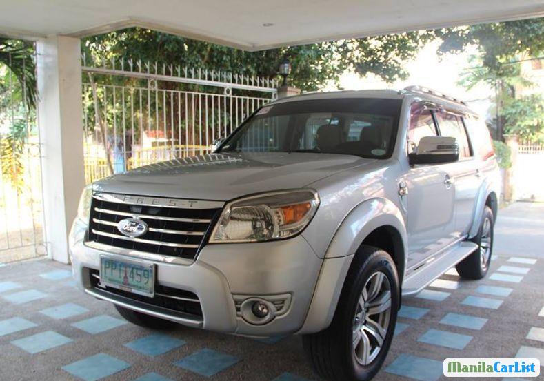 Picture of Ford Everest 2010