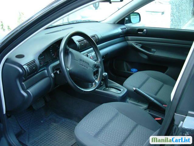 Audi A4 Manual 2013 - image 2