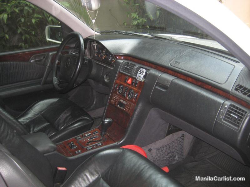 Picture of Mercedes Benz E-Class Sedan Automatic 2000 in Pampanga