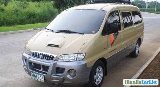 Pictures of Hyundai Starex Automatic 2000