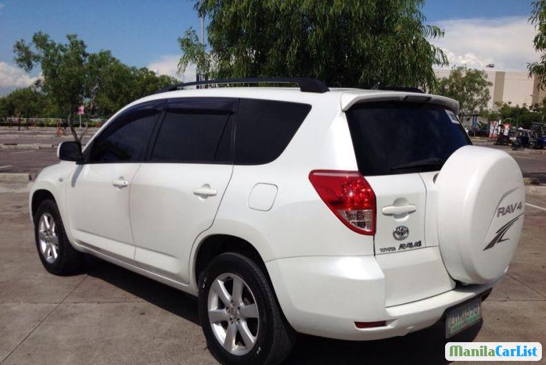 Toyota RAV4 2007 - image 4