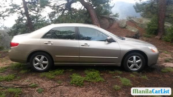 Honda Accord Automatic 2005 - image 5