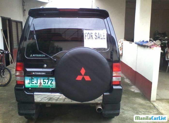 Mitsubishi Pajero 2000