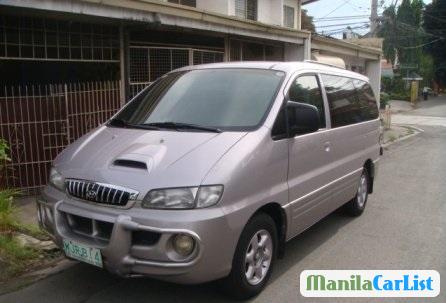 Pictures of Hyundai Starex 1999