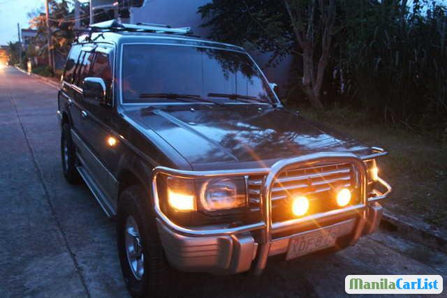 Pictures of Mitsubishi Pajero Automatic 2002