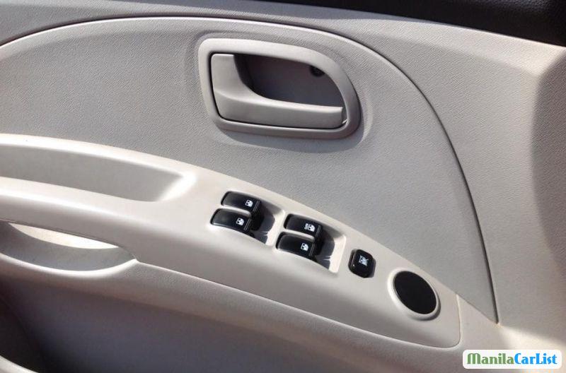 Kia Picanto Manual 2011 - image 3