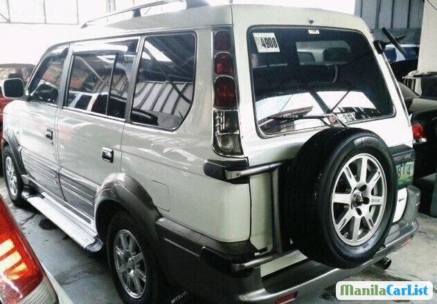 Mitsubishi Adventure 2005