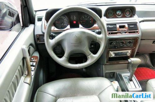 Mitsubishi Pajero 2001