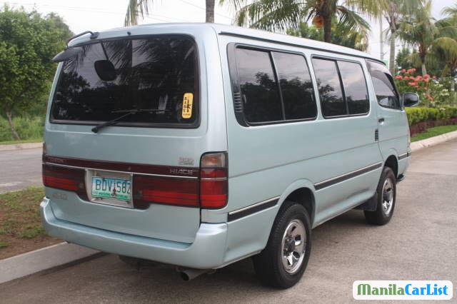 Toyota Hiace Manual 2010