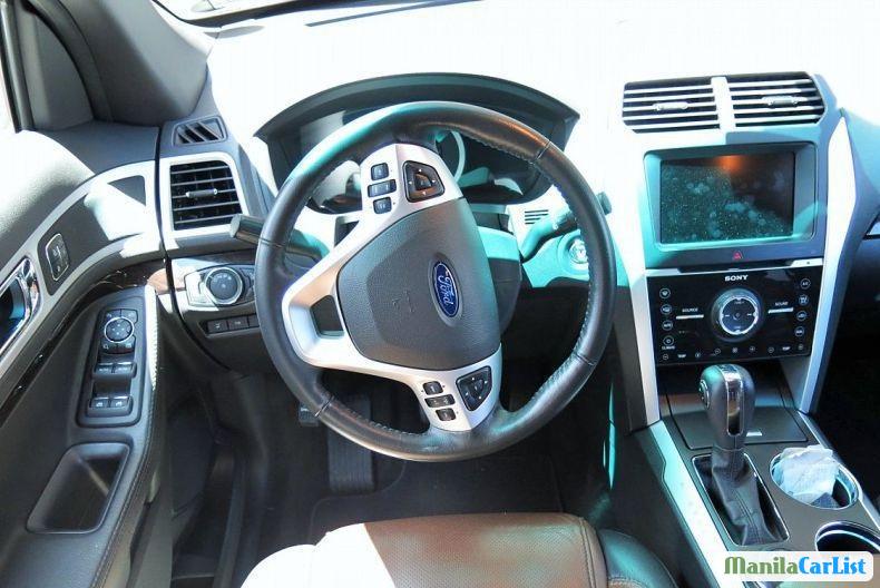 Ford Explorer 2012 in Metro Manila
