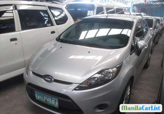 Pictures of Ford Fiesta Automatic 2011