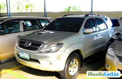 Picture of Toyota Fortuner Automatic 2006
