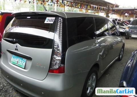 Mitsubishi Grandis Semi-Automatic 2007 - image 6