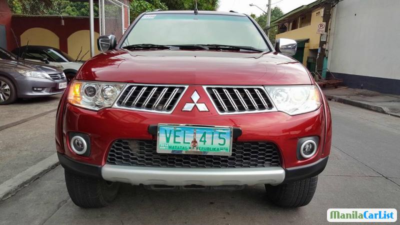 Pictures of Mitsubishi Montero Sport Automatic 2009