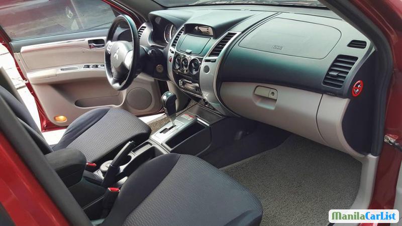 Mitsubishi Montero Sport Automatic 2009 - image 4