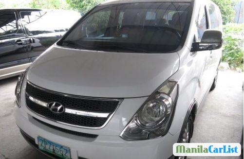 Picture of Hyundai Starex