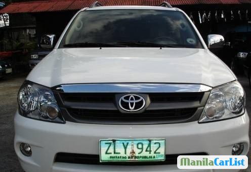 Toyota Fortuner Automatic 2008 - image 2