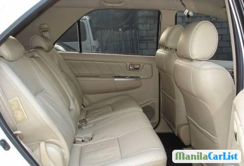 Toyota Fortuner Automatic 2008 - image 4