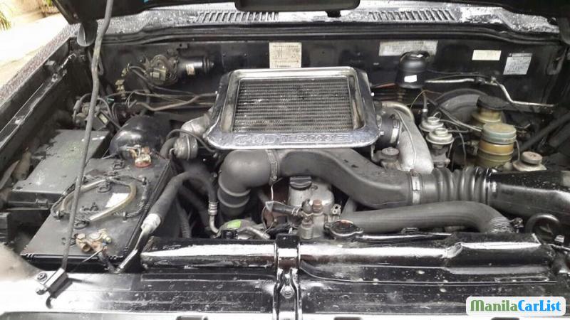 Isuzu Trooper Manual 2000 - image 4