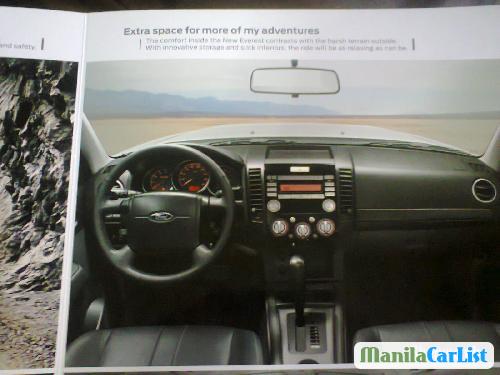 Pictures of Ford Everest Automatic 2013