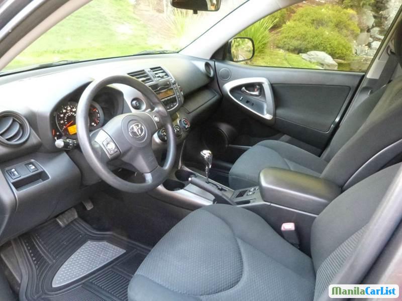 Toyota RAV4 Automatic 2010 in Mountain Province