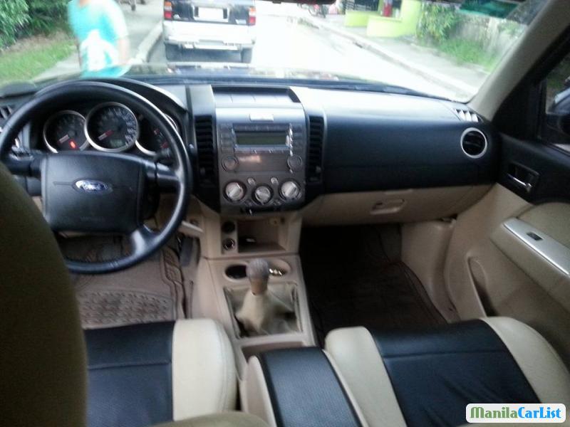 Ford Everest Manual 2010