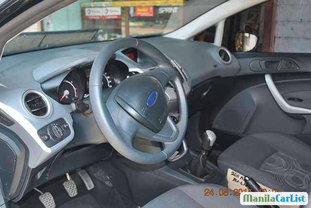 Ford Fiesta Manual 2011 - image 2