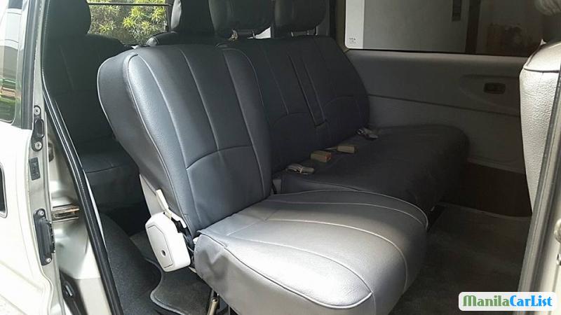 Mitsubishi Space Wagon Automatic 2015 - image 3