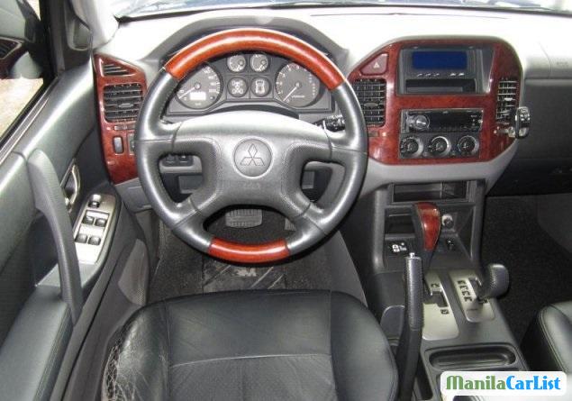 Mitsubishi Pajero Automatic 2003