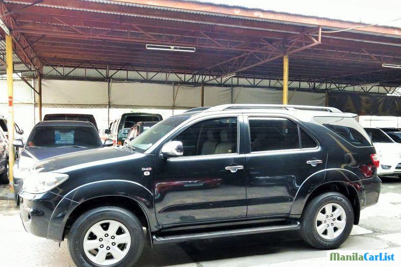 Toyota Fortuner 2010