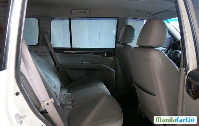 Mitsubishi Montero Sport Automatic 2009 - image 4