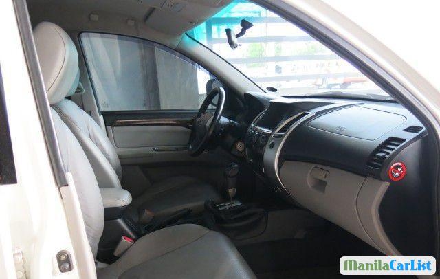 Mitsubishi Montero Sport Automatic 2009 - image 6