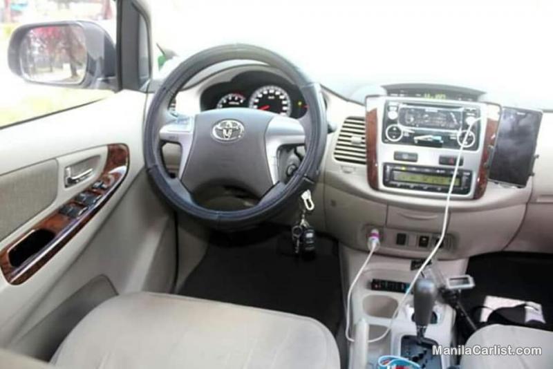 Toyota Innova G Automatic 2016 - image 3
