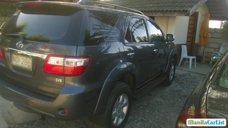 Toyota Fortuner Automatic 2015 - image 2