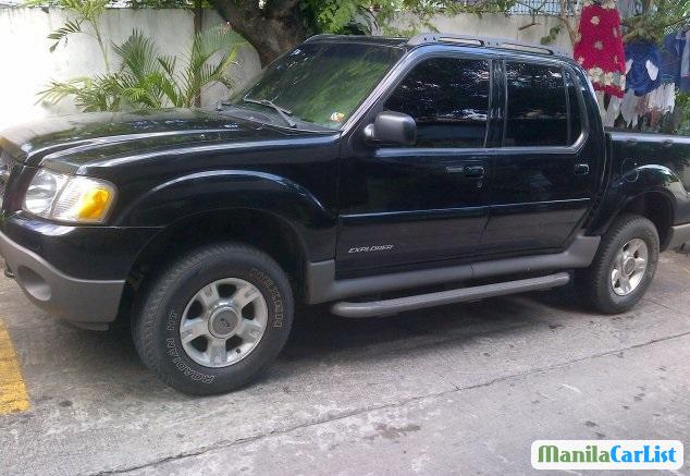 Ford Explorer Automatic 2000 - image 2