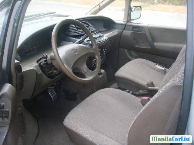 Toyota Estima Automatic 2003 - image 3