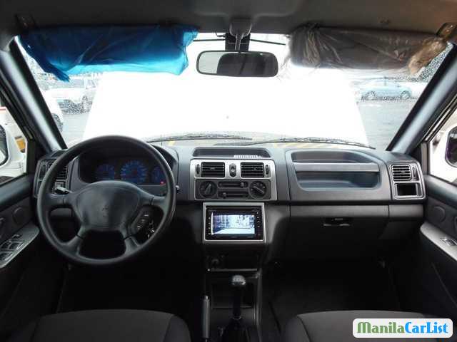 Mitsubishi Adventure Manual 2013
