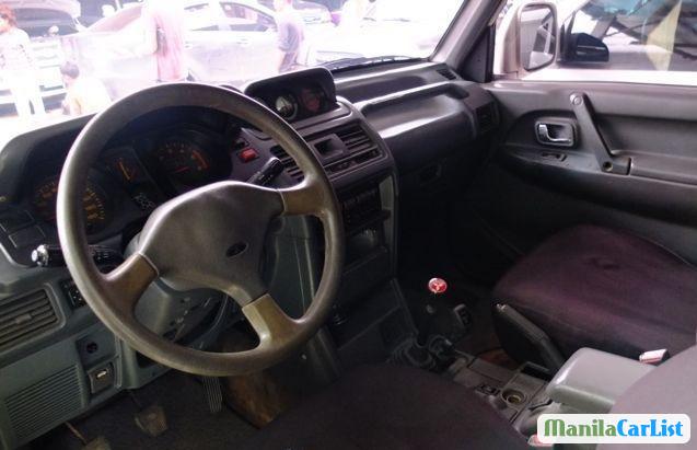 Mitsubishi Pajero Manual 2003 in Bulacan