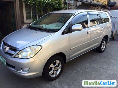 Pictures of Toyota Innova Automatic 2007
