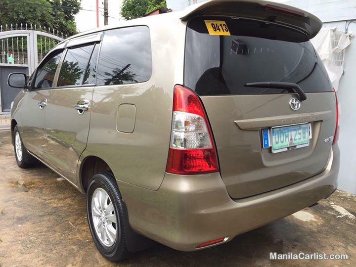 Toyota Innova Automatic 2012