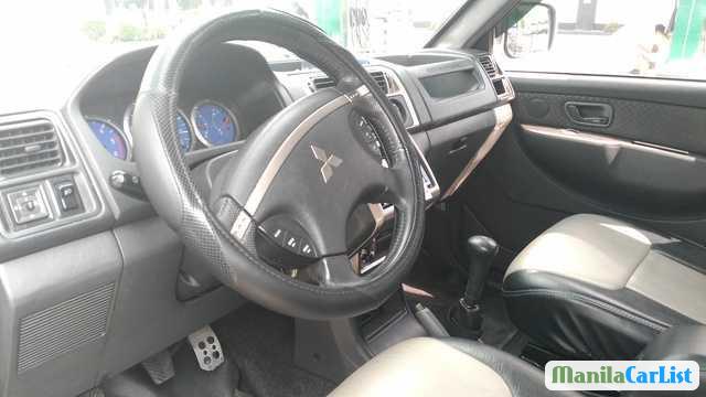 Mitsubishi Adventure Manual 2010