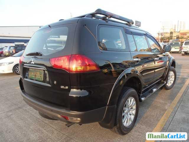 Mitsubishi Montero Sport Automatic 2009 - image 3