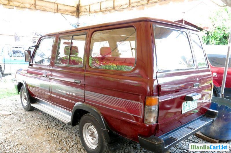 Toyota Revo 1996