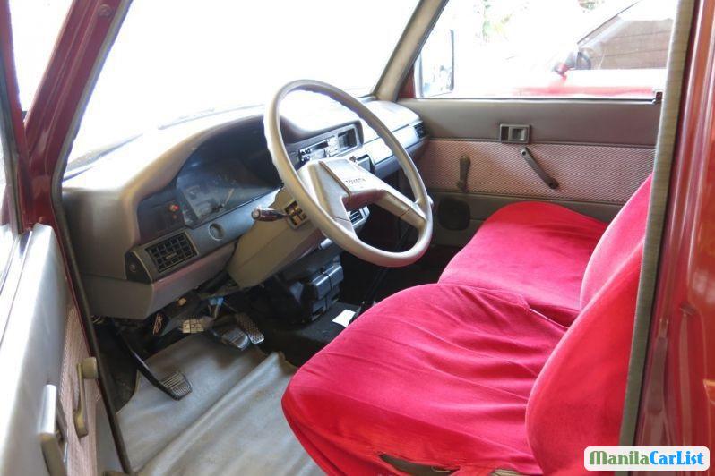 Toyota Revo 1996 in Metro Manila
