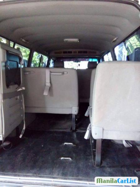 Toyota Manual 2002 - image 4