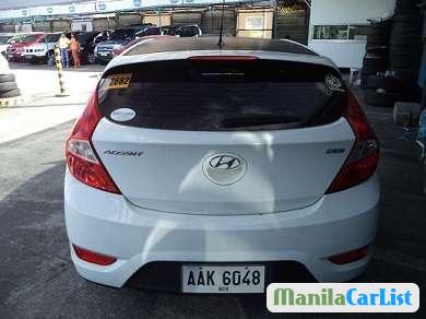 Hyundai Accent Automatic 2015 - image 3