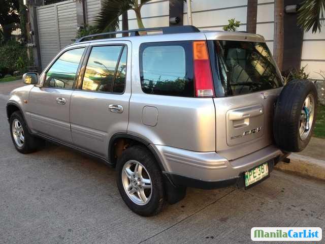 Honda CR-V Automatic - image 3