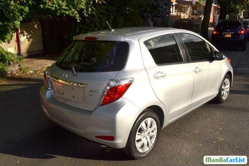 Toyota Yaris Automatic 2012