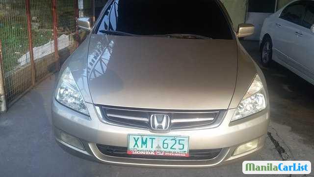 Pictures of Honda Accord Automatic 2004
